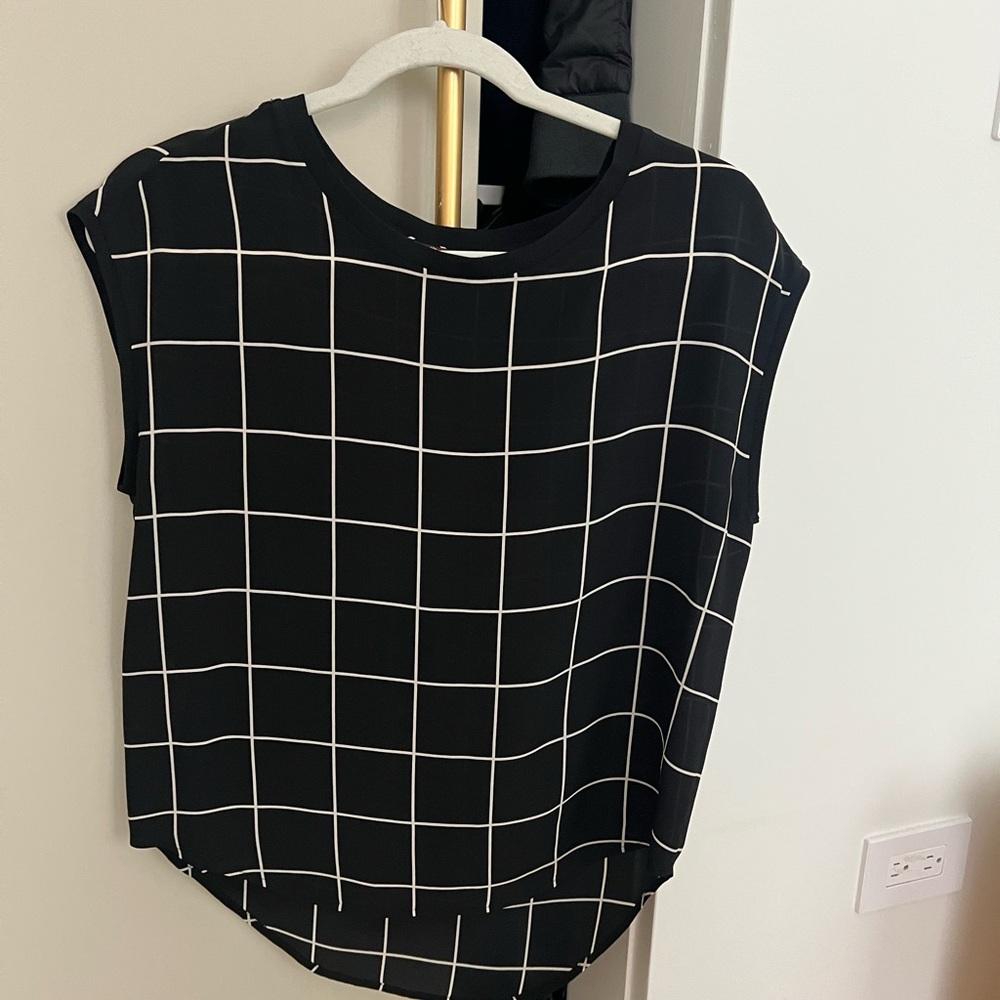 Comptoir des Cotonniers black and white grid silk blouse, size FR 34